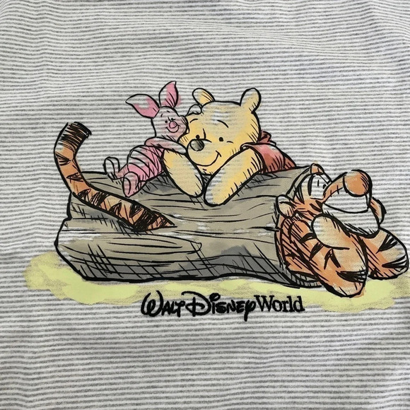 Winnie the Pooh T-shirt - Picture 3 of 3